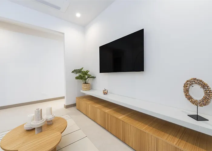 Naumi N562 | Penthouse 2br Ocean View In Playas Del Coco * Sardinal (Guanacaste)